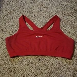 Nike - Sports Bra - Red